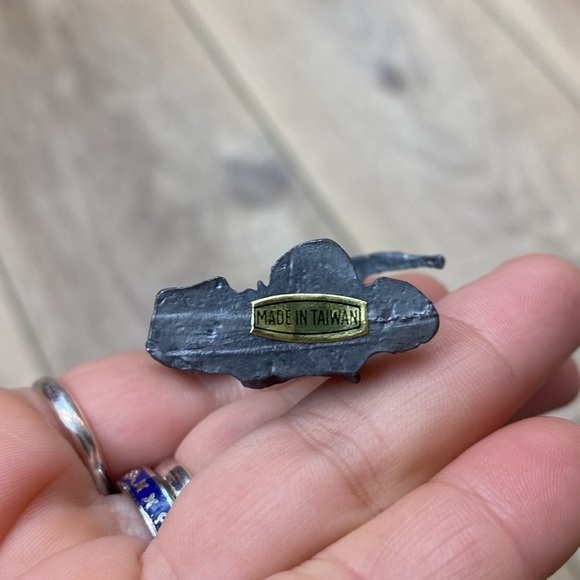 Pewter‎ Stork Fertility Charm - Picture 6 of 7